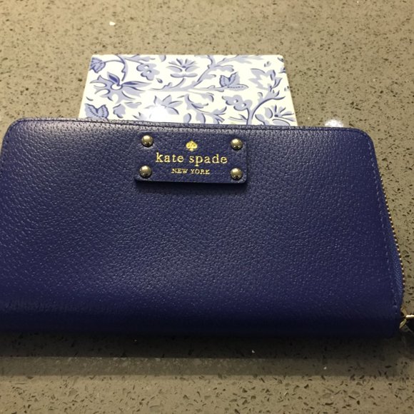 AuthentKate Spade New York Royal Blue NWOT Leather Continental zip around wallet - Picture 6 of 6